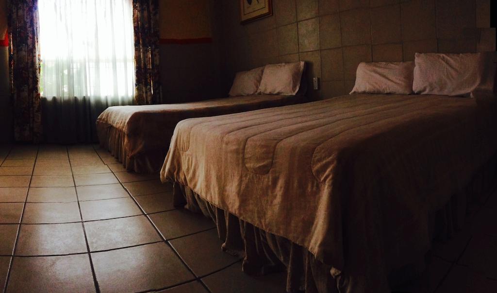 Hotel Mi Pueblito Tonala  Room photo